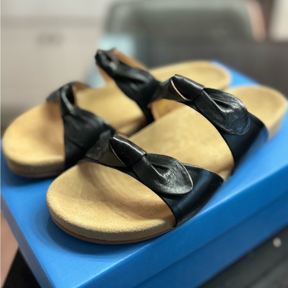 Jack Rogers BNIB sandal
